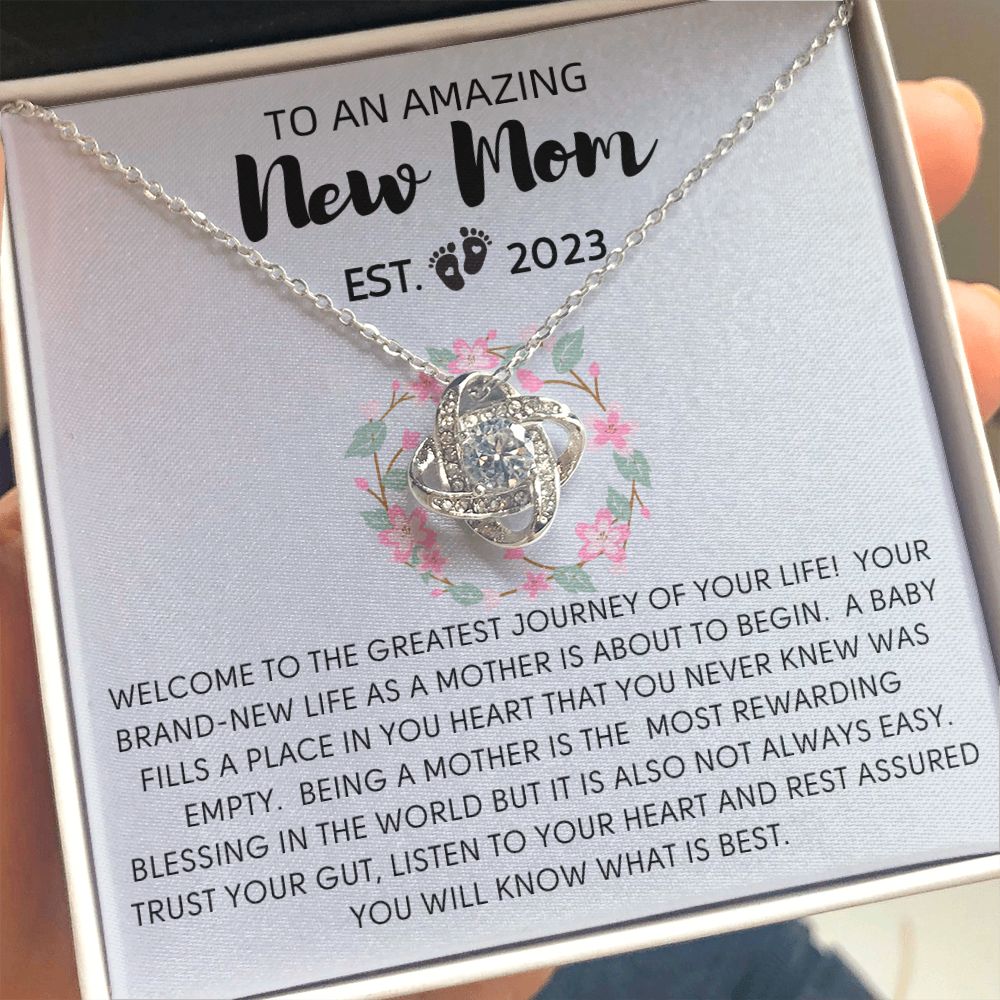 To An Amazing New Mom Love Knot Necklace Circle Flower